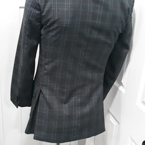 Ted Baker London grey wool sportcoat with turquoise stripes. Purple lining. 36R